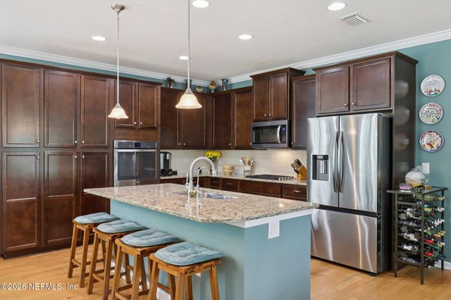 391 STERNWHEEL Drive, St. Johns, FL 32259