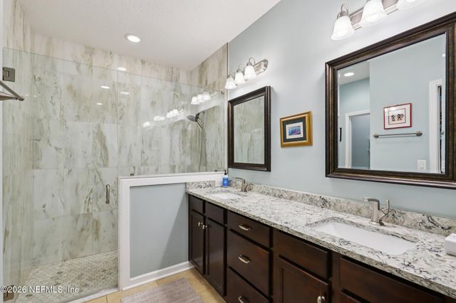 391 STERNWHEEL Drive, St. Johns, FL 32259