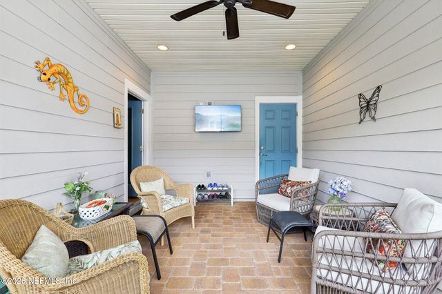 391 STERNWHEEL Drive, St. Johns, FL 32259