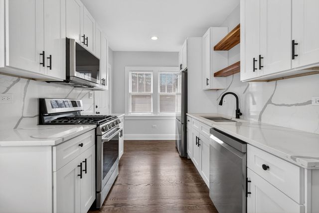 741 S Jackson Street, Hinsdale, IL 60521