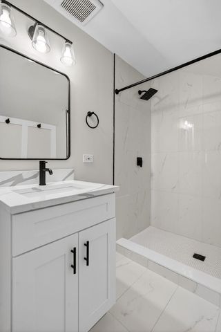 741 S Jackson Street, Hinsdale, IL 60521