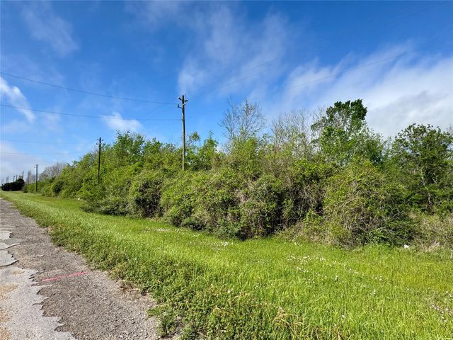 0 Cr 221, Hungerford, TX 77448