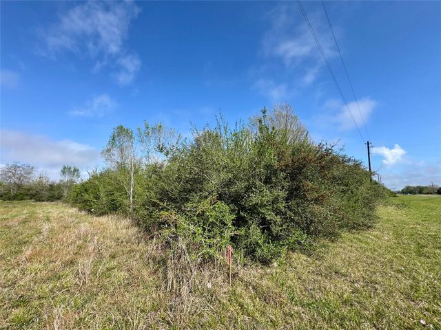 0 Cr 221, Hungerford, TX 77448