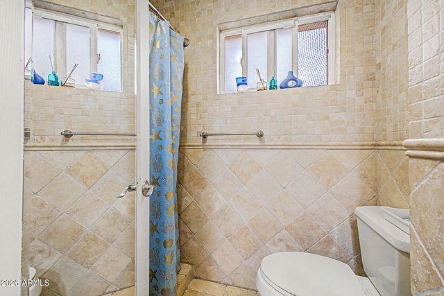 3228 W SUNNYSIDE Avenue, Phoenix, AZ 85029