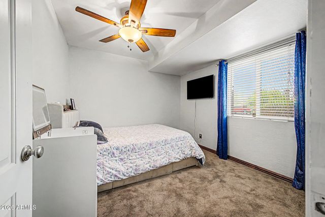 3228 W SUNNYSIDE Avenue, Phoenix, AZ 85029