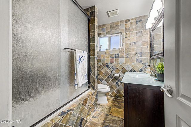 3228 W SUNNYSIDE Avenue, Phoenix, AZ 85029