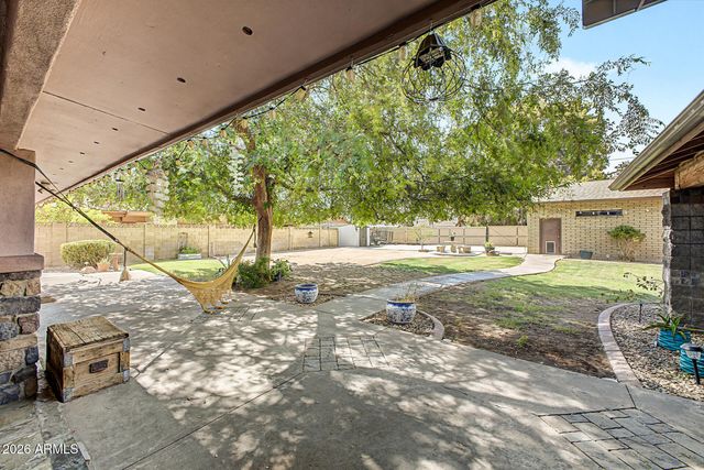 3228 W SUNNYSIDE Avenue, Phoenix, AZ 85029