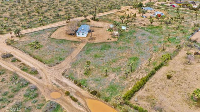 6450 Maricopa Road, Phelan, CA 92371