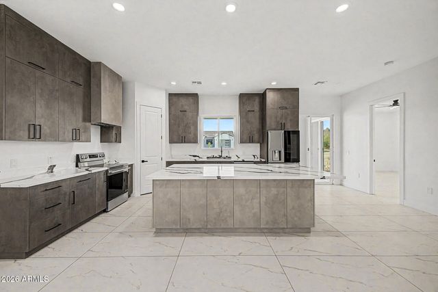 19403 W RUSTLER Road, Buckeye, AZ 85326
