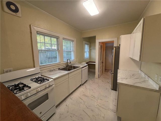 1292 Oxford Road NE 1, Atlanta, GA 30306