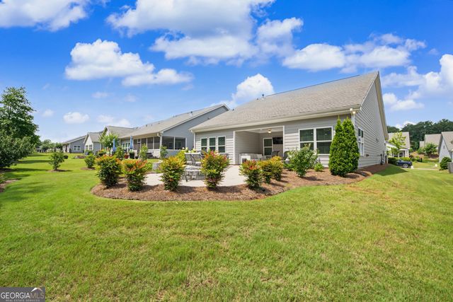 40 Greenleaf Pass, Sharpsburg, GA 30277
