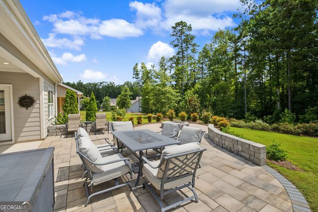 40 Greenleaf Pass, Sharpsburg, GA 30277
