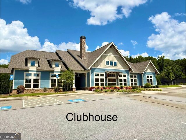 40 Greenleaf Pass, Sharpsburg, GA 30277