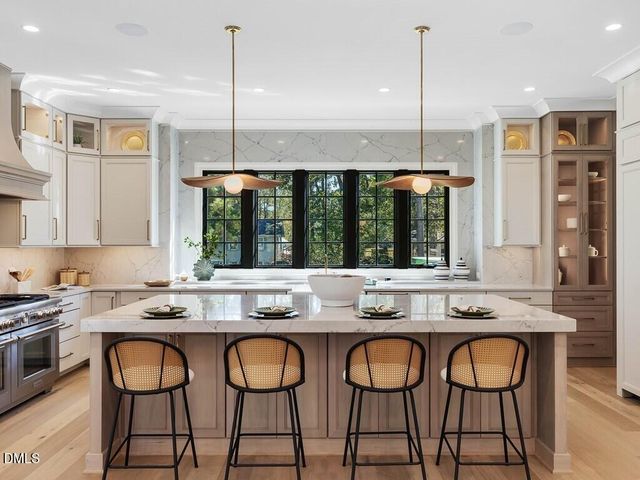 7013 Buckhead Drive, Raleigh, NC 27615