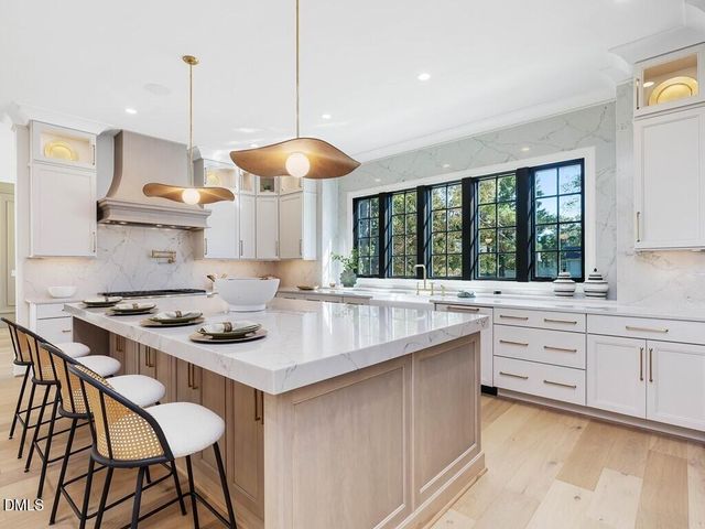7013 Buckhead Drive, Raleigh, NC 27615