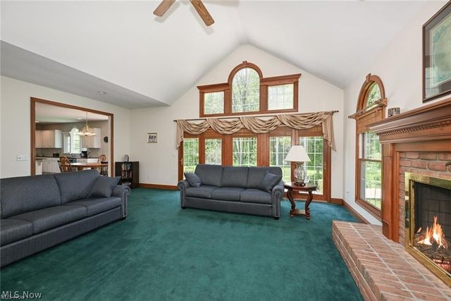 304 Fox Way, Chagrin Falls, OH 44022