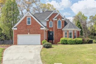 1005 Lewis Ridge Circle, Lawrenceville, GA 30045