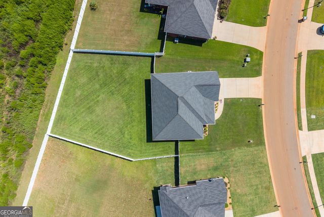 425 Lamplight Drive, Byron, GA 31008