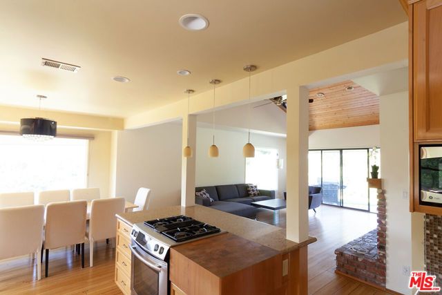 10 Sweetgrass Lane, Rolling Hills Estates, CA 90274