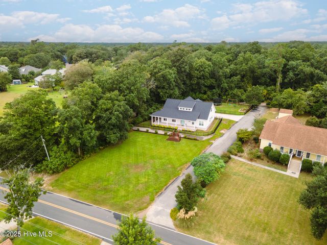 1406 Kings Landing Road, Hampstead, NC 28443