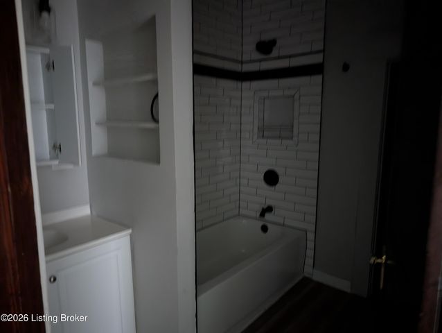 676 Cecil Ave, Louisville, KY 40211