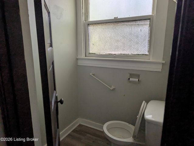 676 Cecil Ave, Louisville, KY 40211