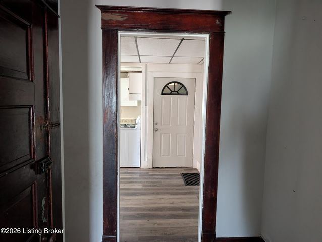 676 Cecil Ave, Louisville, KY 40211