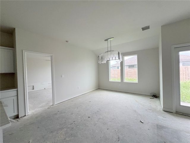 9209 Neena Dr, Corpus Christi, TX 78409
