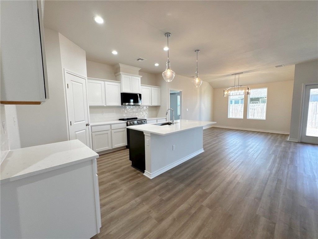 9209 Neena Dr, Corpus Christi, TX 78409 — photo 3