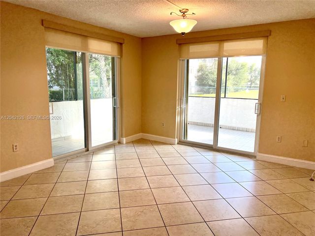 919 Hillcrest Dr 102, Hollywood, FL 33021