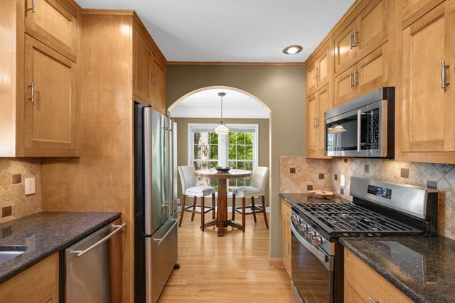 4216 Utica Avenue S, Saint Louis Park, MN 55416