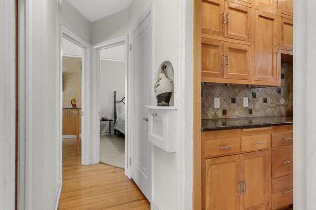 4216 Utica Avenue S, Saint Louis Park, MN 55416