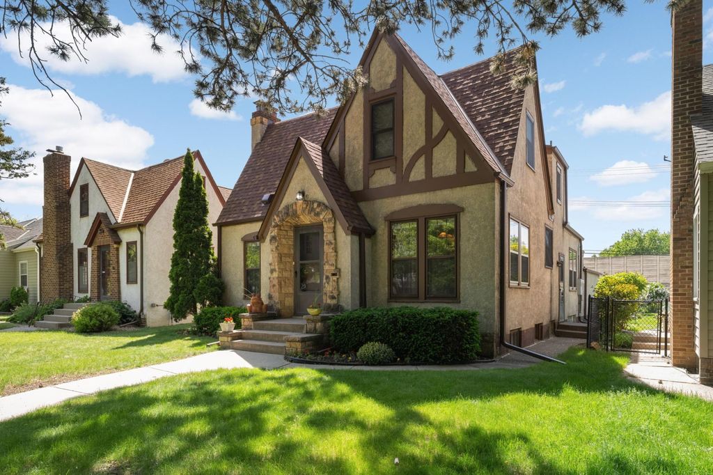 4216 Utica Avenue S, Saint Louis Park, MN 55416