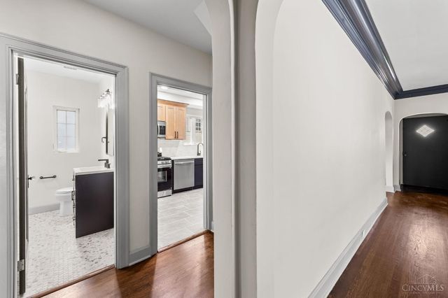 6272 Rogers Park Place, Cincinnati, OH 45213
