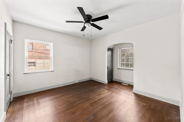 6272 Rogers Park Place, Cincinnati, OH 45213