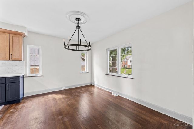 6272 Rogers Park Place, Cincinnati, OH 45213