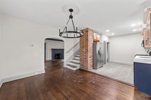 6272 Rogers Park Place, Cincinnati, OH 45213