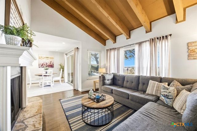 1135 Parkview Drive C18, Canyon Lake, TX 78133