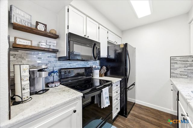 1135 Parkview Drive C18, Canyon Lake, TX 78133