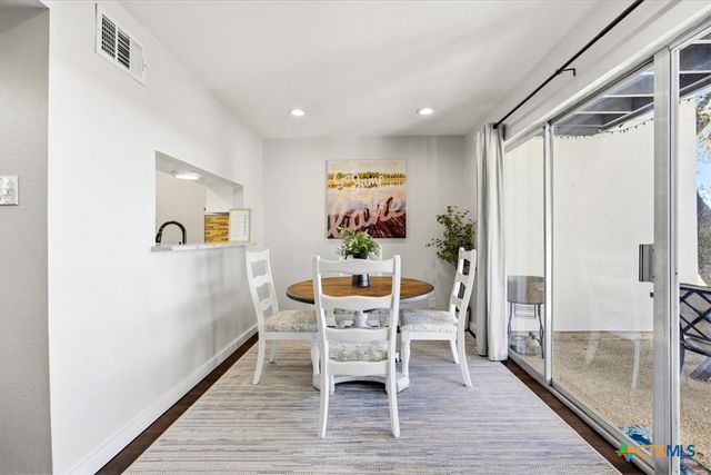 1135 Parkview Drive C18, Canyon Lake, TX 78133