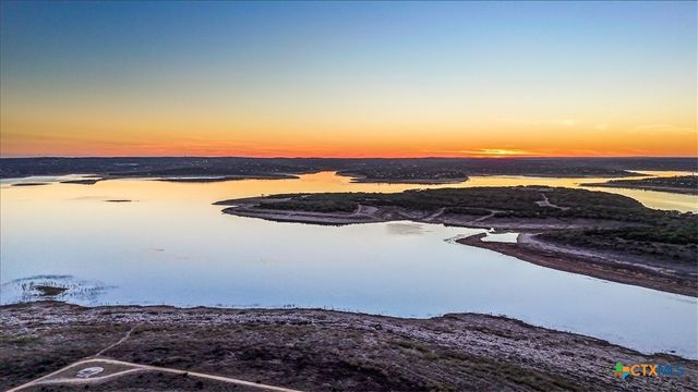 1135 Parkview Drive C18, Canyon Lake, TX 78133