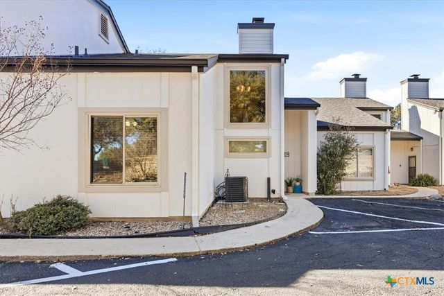 1135 Parkview Drive C18, Canyon Lake, TX 78133