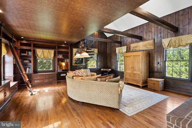 644 LIVE OAK DR, Mclean, VA 22101