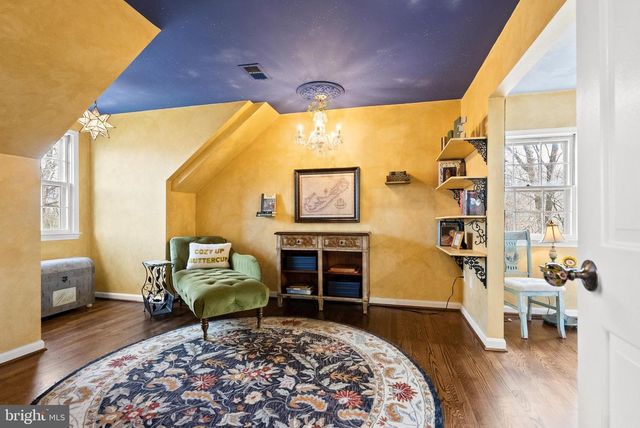 644 LIVE OAK DR, Mclean, VA 22101