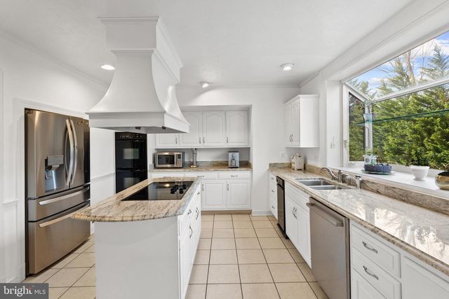 644 LIVE OAK DR, Mclean, VA 22101