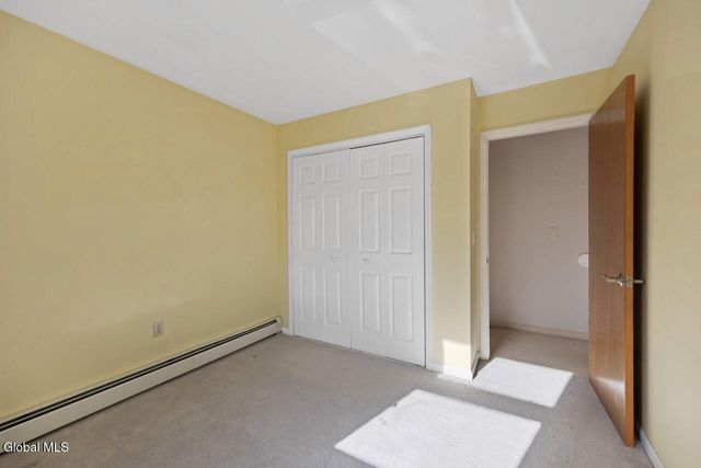 5 Birchtree Lane, Milton, NY 12020