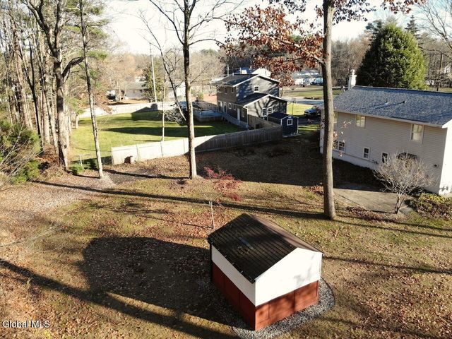 5 Birchtree Lane, Milton, NY 12020