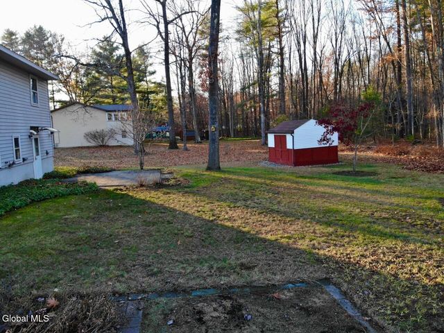 5 Birchtree Lane, Milton, NY 12020