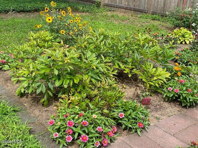 5 Birchtree Lane, Milton, NY 12020