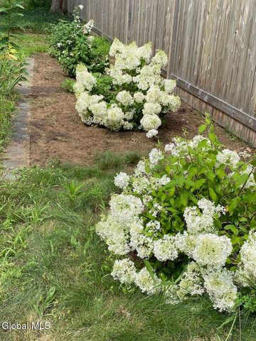 5 Birchtree Lane, Milton, NY 12020